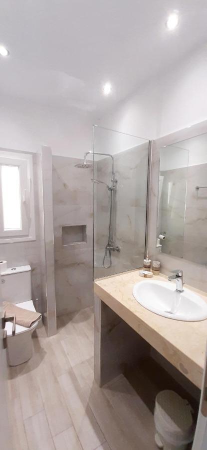 The Central Villa - Kassiopi Corfu Villas Luaran gambar